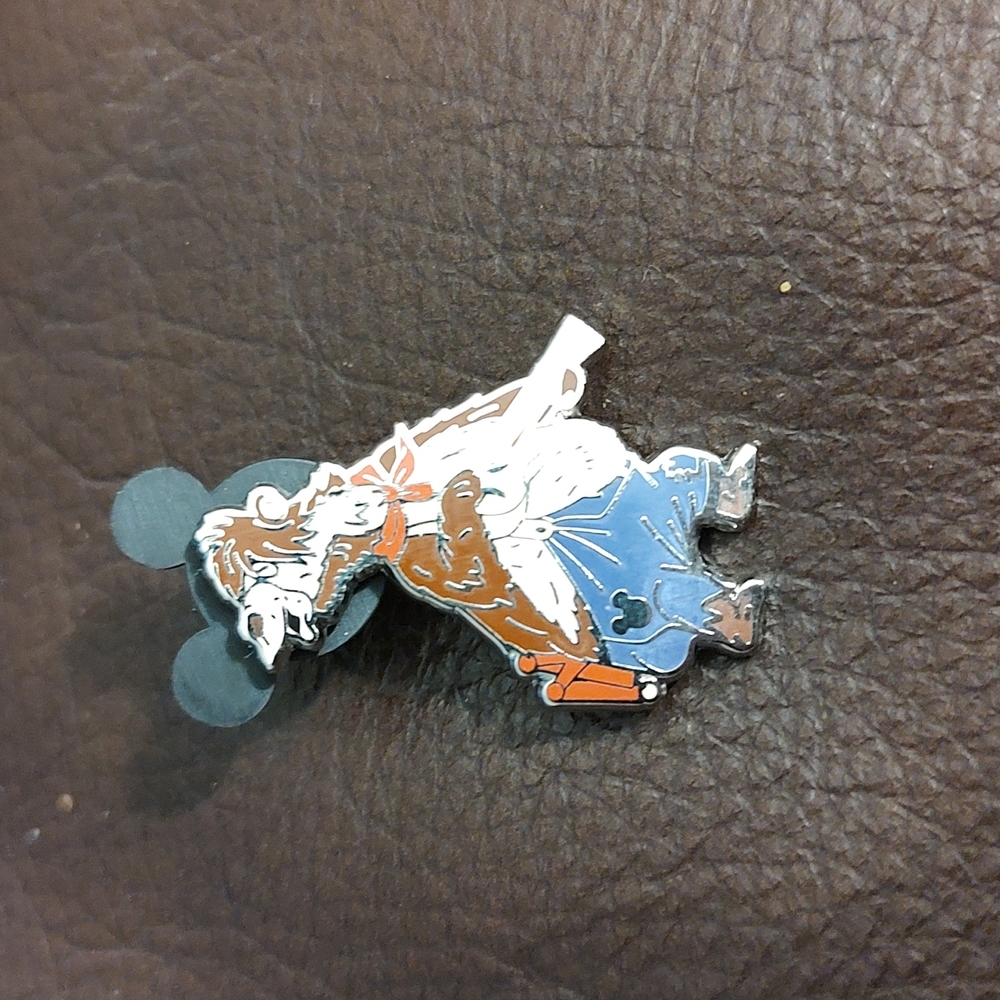 Disney trading pin (5 pins for $15)